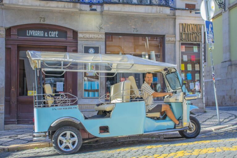 Tuk-tuk outside the Bertrand bookshop in Chiado